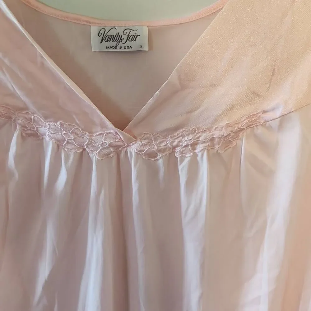 Vintage Vanity Fair Negligee Night Gown Large L